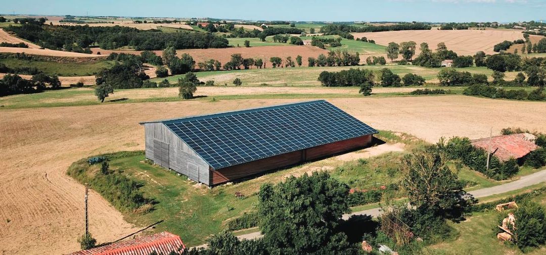 [COMMUNIQUE DE PRESSE] –  Tenergie met en service sa 500ème centrale solaire  sur hangar agricole.